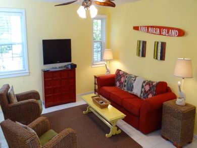 Living area with flat screen TV